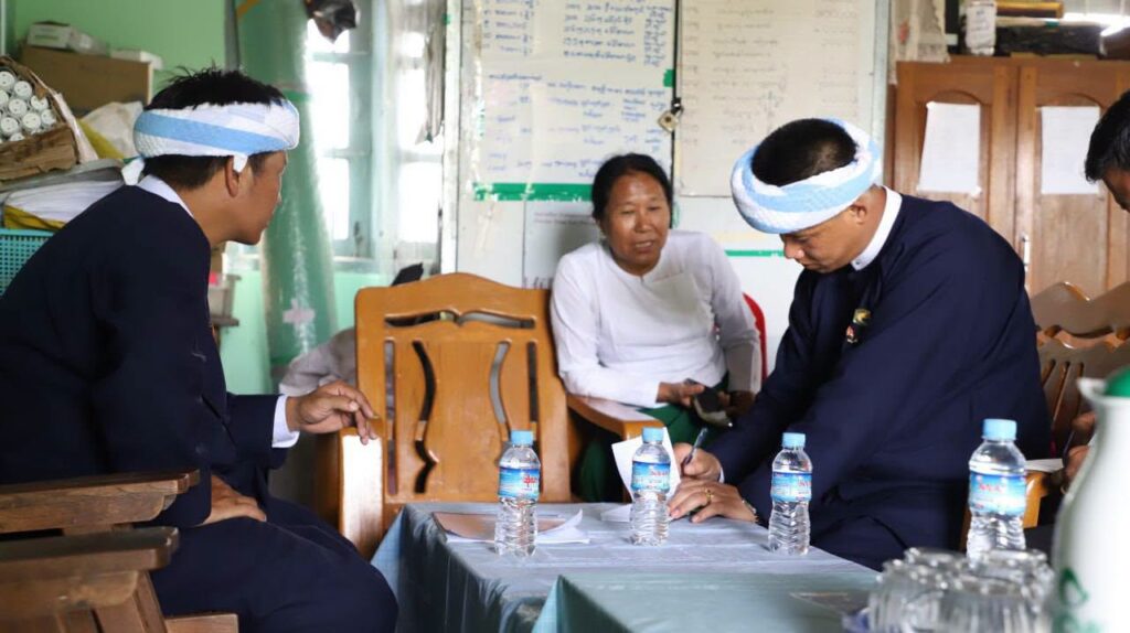 တောင်ကြီးမြို့နယ်ရှိ ကျေးရွာများတွင် ဒေသဖွံ့ဖြိုးရေးလိုအပ်ချက်များကို ပြည်နယ်လွှတ်တော်ကိုယ်စားလှယ်များ ကွင်းဆင်းစစ်တမ်းကောက်ယ