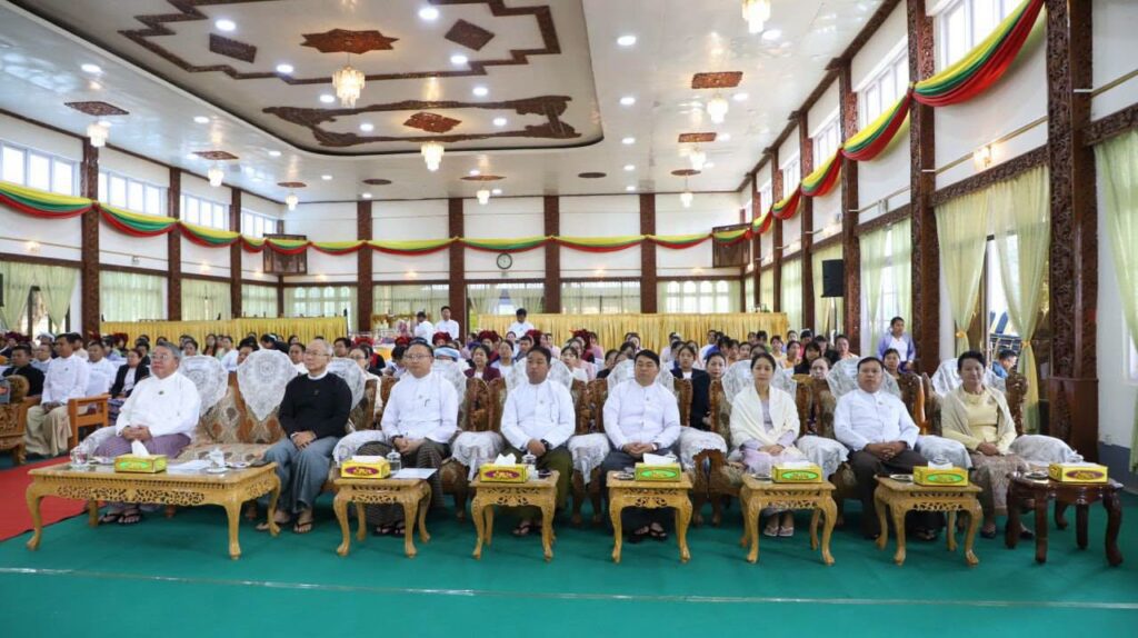 စီမံကိန်းအောင်မြင်ရေးနှင့် ကျေးလက်ပြည်သူများ၏ လူမှုစီးပွားဘဝ မြင့်မားရေးအတွက်ရှမ်းပြည်နယ်ဝန်ကြီးချုပ်ဦးစိုင်းထိန်စိုး က အလေး