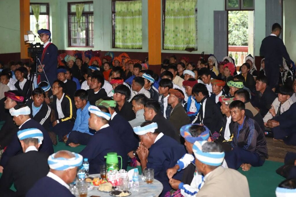 PNO) ပါတီအတွင်းရေးမှူးချုပ် ဦးခွန်သိန်းဖေနှင့်လွတ်တော်ကိုယ်စားလှယ်အဖွဲ့ ပင်လောင်း–ကလော–ရမဲသင်းနယ်စပ် အလောင်းတော်ပေါက်ဒေသရှိ ပ