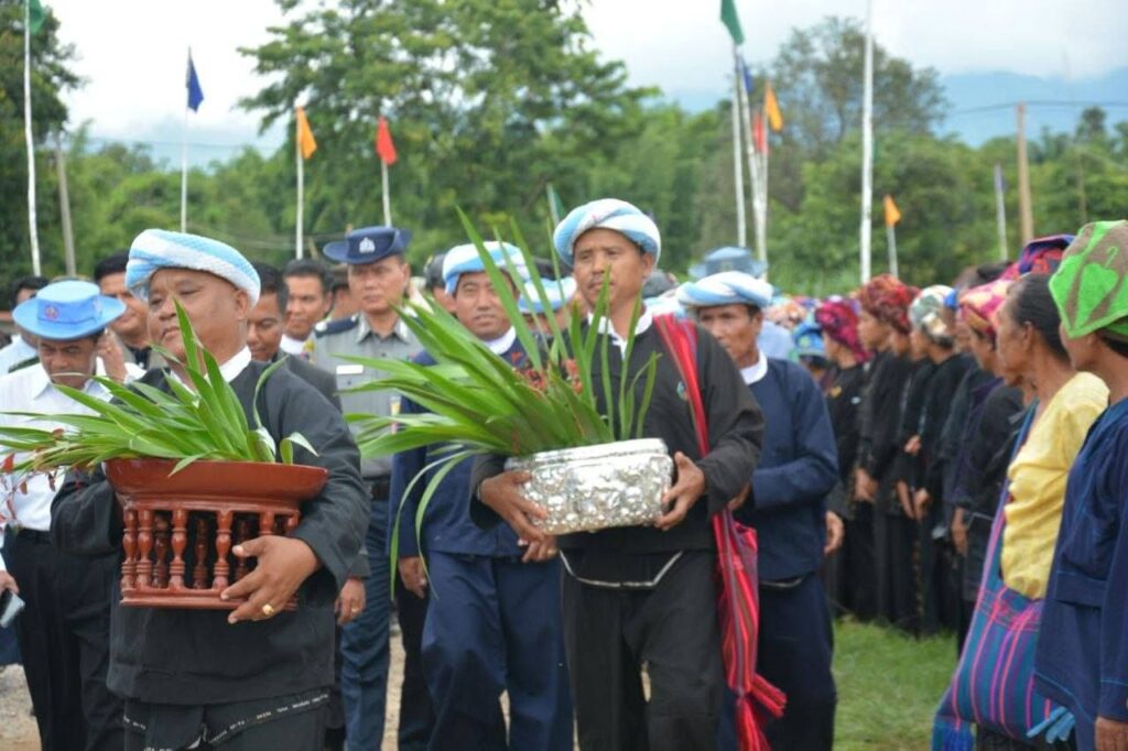 ဘုရားကျိန်းကျေးရွာတွင် ၂၀၂၆-၂၀၂၇ ဘဏ္ဍာနှစ် ရှမ်းပြည်နယ်အစိုးရအဖွဲ့၏ ရက်(၁၀၀) စီမံချက်ဖြင့် လျှပ်စစ်မီးဖွင့်ပွဲ အခမ်းအနား ကျင်