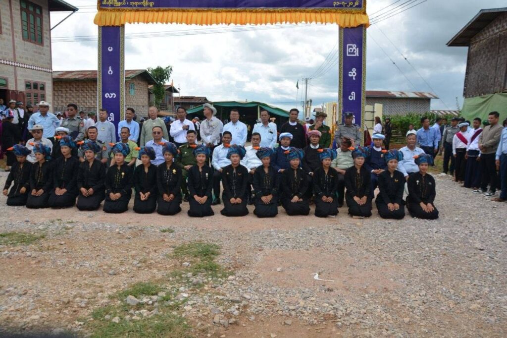 ဘုရားကျိန်းကျေးရွာတွင် ၂၀၂၆-၂၀၂၇ ဘဏ္ဍာနှစ် ရှမ်းပြည်နယ်အစိုးရအဖွဲ့၏ ရက်(၁၀၀) စီမံချက်ဖြင့် လျှပ်စစ်မီးဖွင့်ပွဲ အခမ်းအနား ကျင်