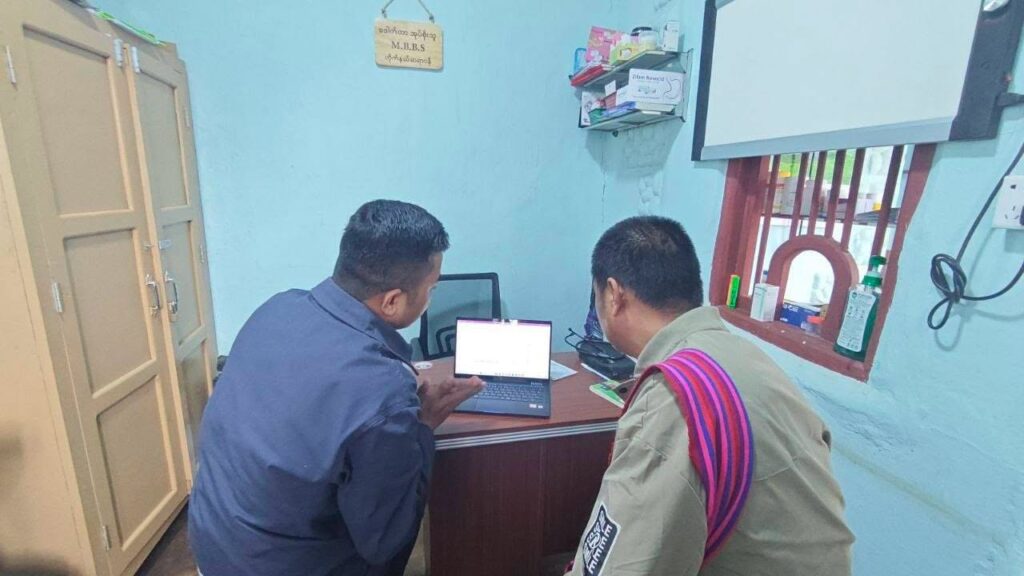 မိုင်းပွန်တိုက်နယ်ဆေးရုံ လိုအပ်ချက်များကို ဆရာဝန်က ပြည်သူ့လွှတ်တော်ကိုယ်စားလှယ် ဦးခွန်အောင်ဆန်းထံ တင်ပြ