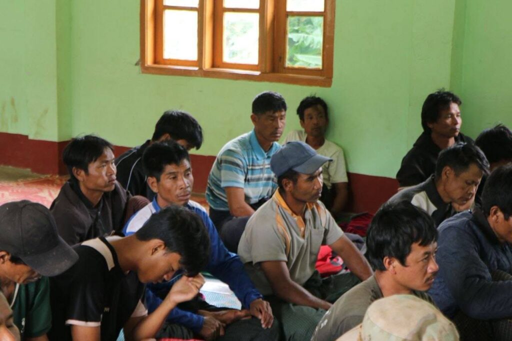 ပင်လောင်းမြို့နယ်၌ ပြည်သူ့စစ်မှုထမ်းဥပဒေဆိုင်ရာ ထပ်ဆင့်ရှင်းလင်းဟောပြောပွဲ ကျင်းပ