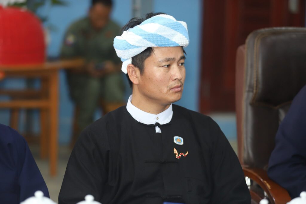 သတ္တုတွင်းသို့ လွှတ်တော်က်ိုယ်စားလှယ်များ သွားရောက်လေ့လာ