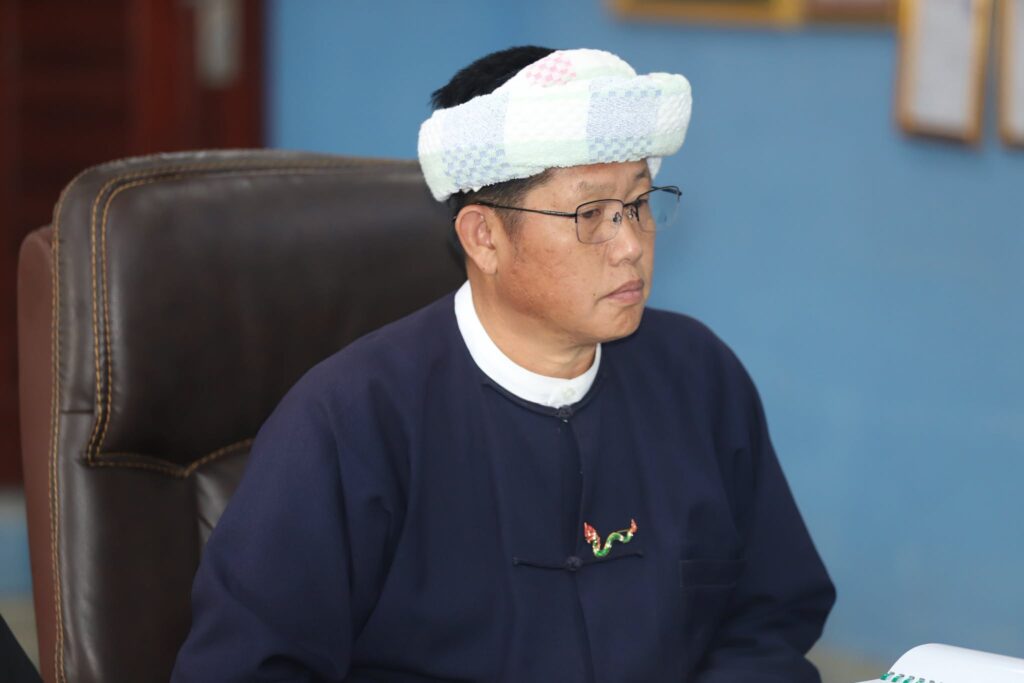 သတ္တုတွင်းသို့ လွှတ်တော်က်ိုယ်စားလှယ်များ သွားရောက်လေ့လာ