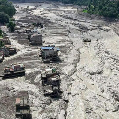 ဆိုးရွားပြင်းထန်သည့်ရေကြီးမှုကြောင့် နီပေါတွင် သေဆုံးသူဦးရေ ၁,၀၀၀ ကျော်ရှိလာ
